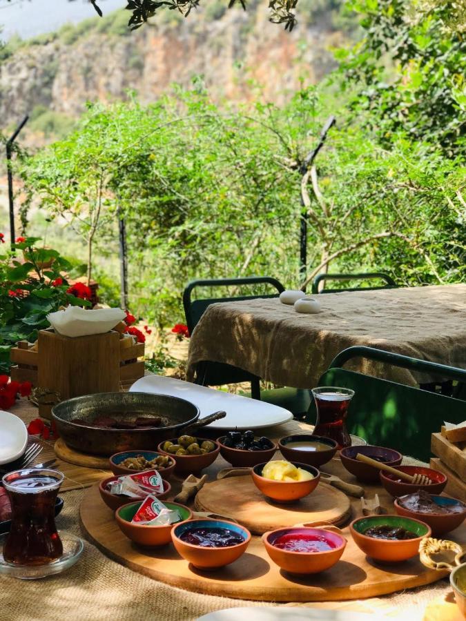 Ata Bungalow Bed & Breakfast Каш Екстериор снимка
