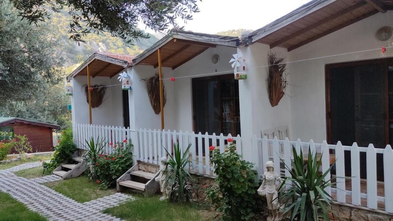 Ata Bungalow Bed & Breakfast Каш Екстериор снимка